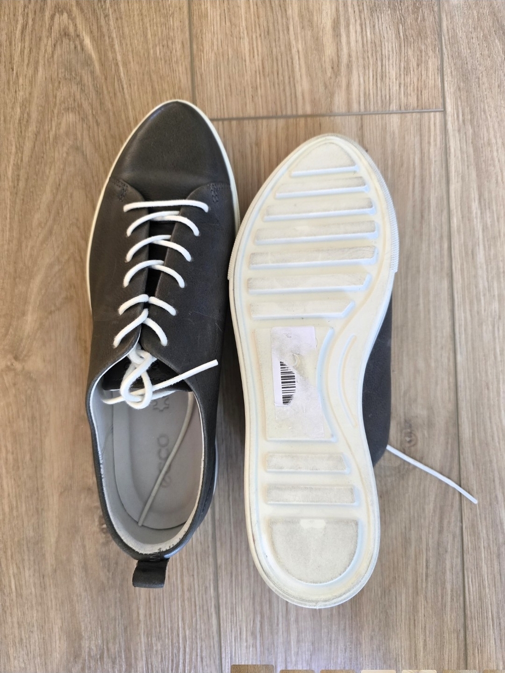 Ecco Women's Gillian Low-Top Sneakers in Gray with White Sole Size 10 EU 41 - Picture 3 of 6